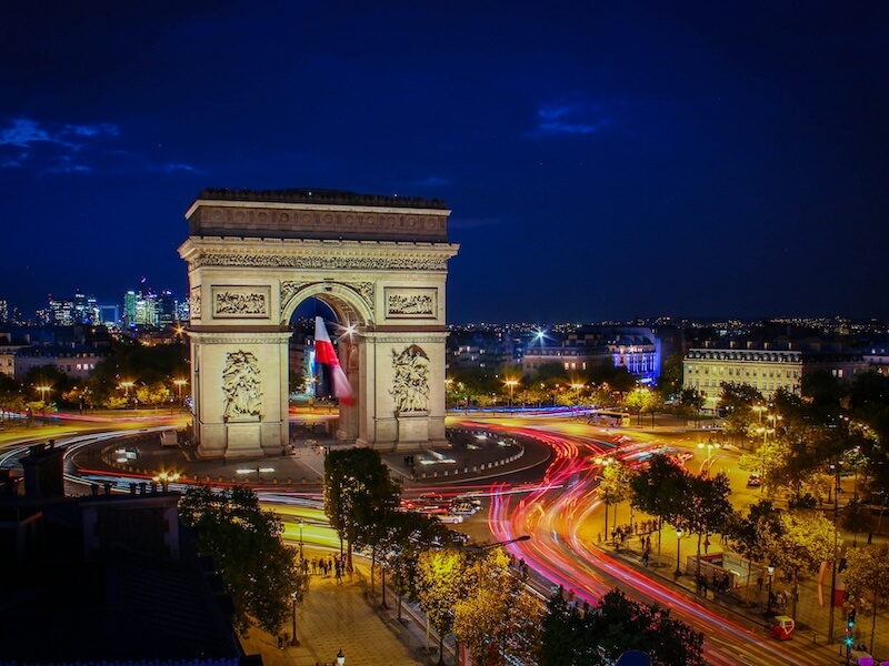 Arc de Triomphe photo