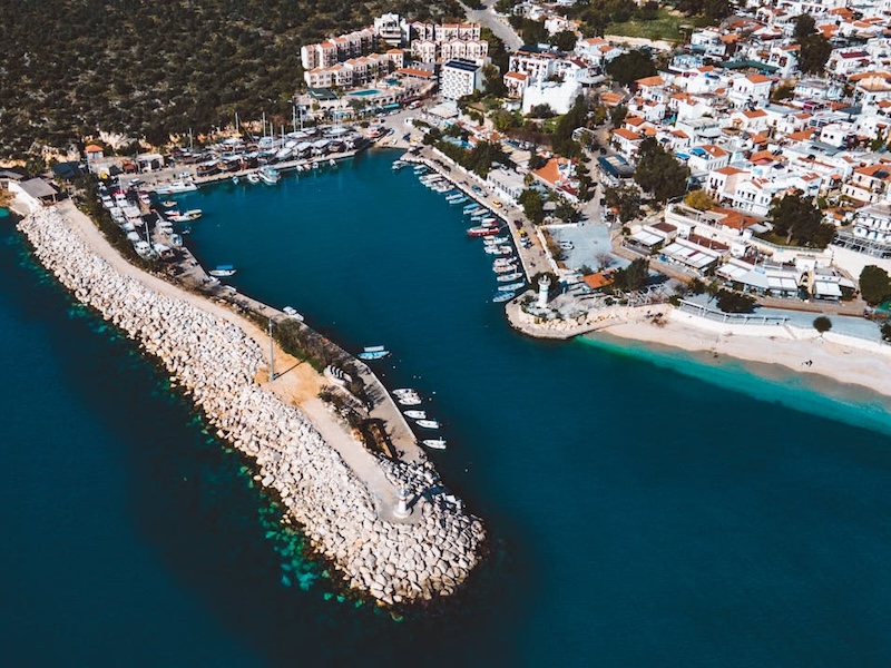 turkey-kalkan-pexels-roman-odintsov-6574595.jpg photo